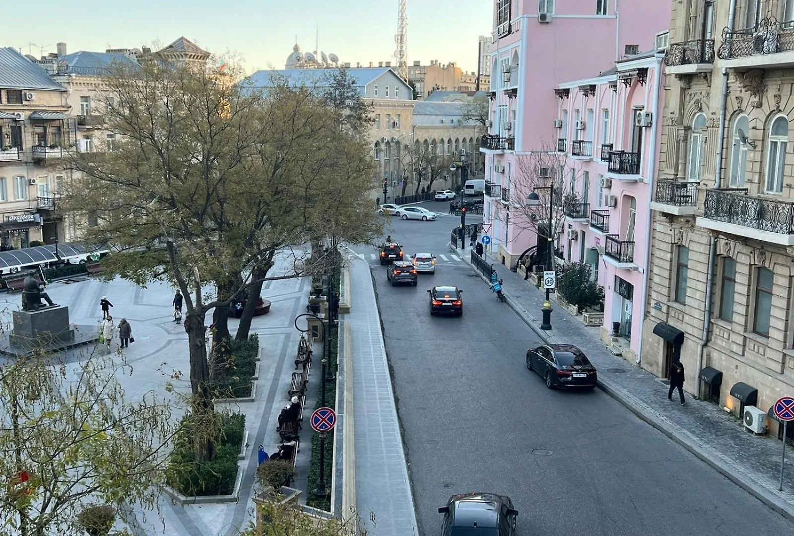 Cozy Apartment In The Heart Of Baky